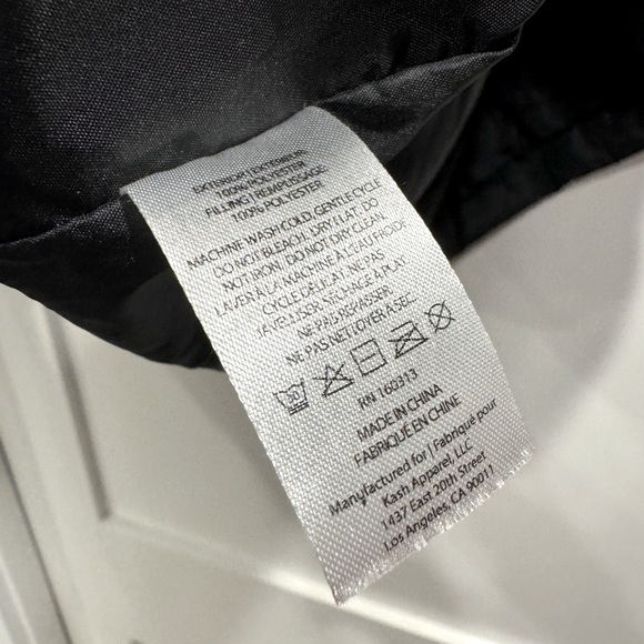 Anthropologie Socialite Mae Puffer Vest S/M NWT Black - Picture 9 of 9